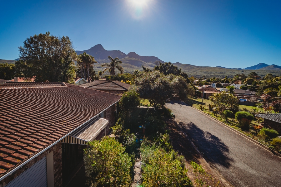 2 Bedroom Property for Sale in Denneoord Western Cape